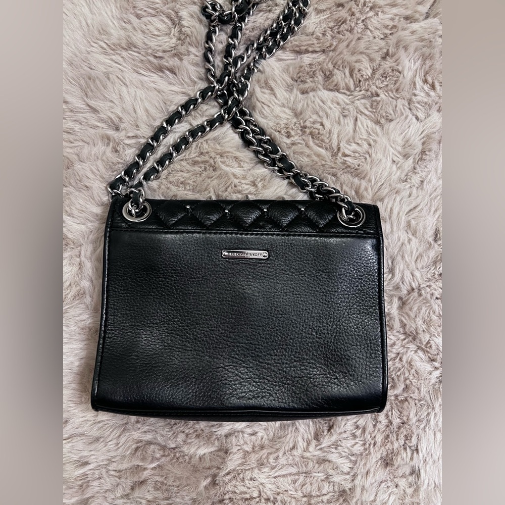 Rebecca Minkoff  Quilted Chain Shoulder Bag - Picture 3 of 5
